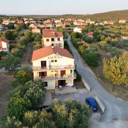 Apartments Antonija Sukošan Εξωτερικό φωτογραφία